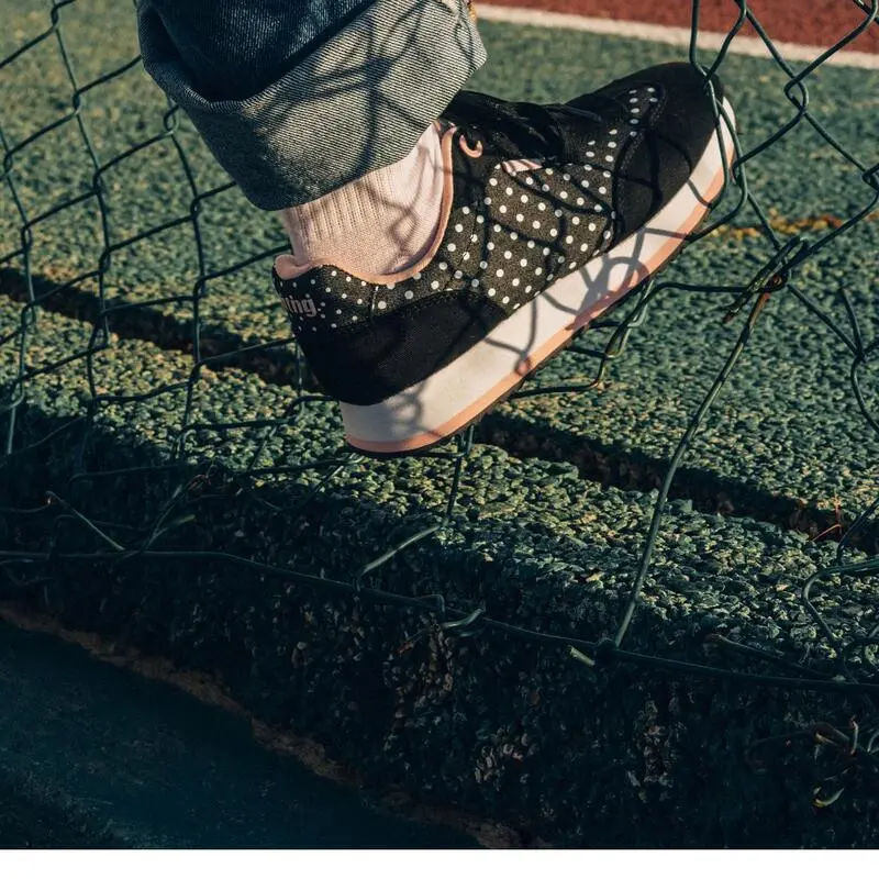 Zapatillas De Caminar Para Mujer Mtng Nora En Color Negro - Imagen 4